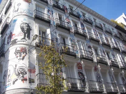 post-modern graffitis