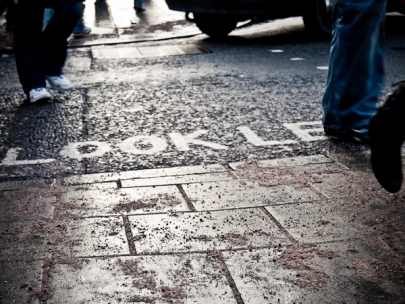 i still look right (oxford circus)