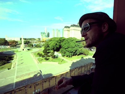 chacho chilling rosada