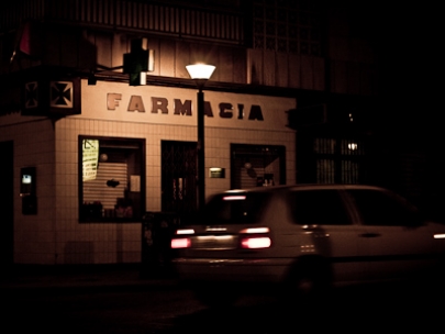 familiar corner (gran capitan, granada)