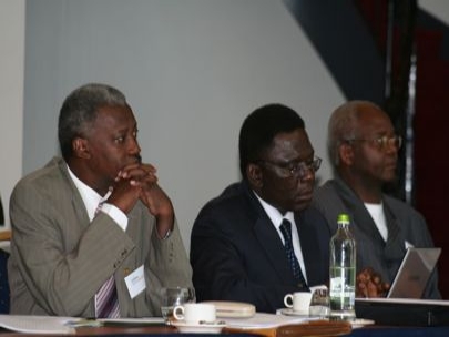 Africans discussing IT revolution on the Mother continent