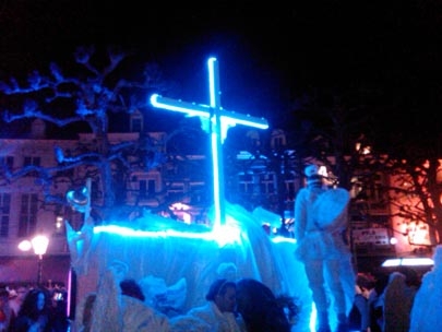 Divinity at the square