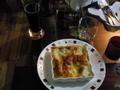 My cousin's homemade lasagna. Yummy!!
