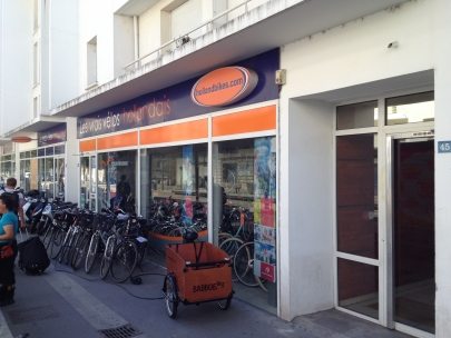 Dutch bikes in Bordeaux